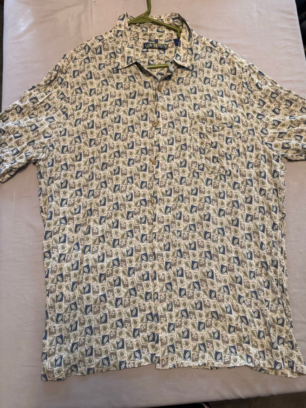 Campia 100% Rayon Button-Up Shirt Short Sleeve Casual Hawaiian Style